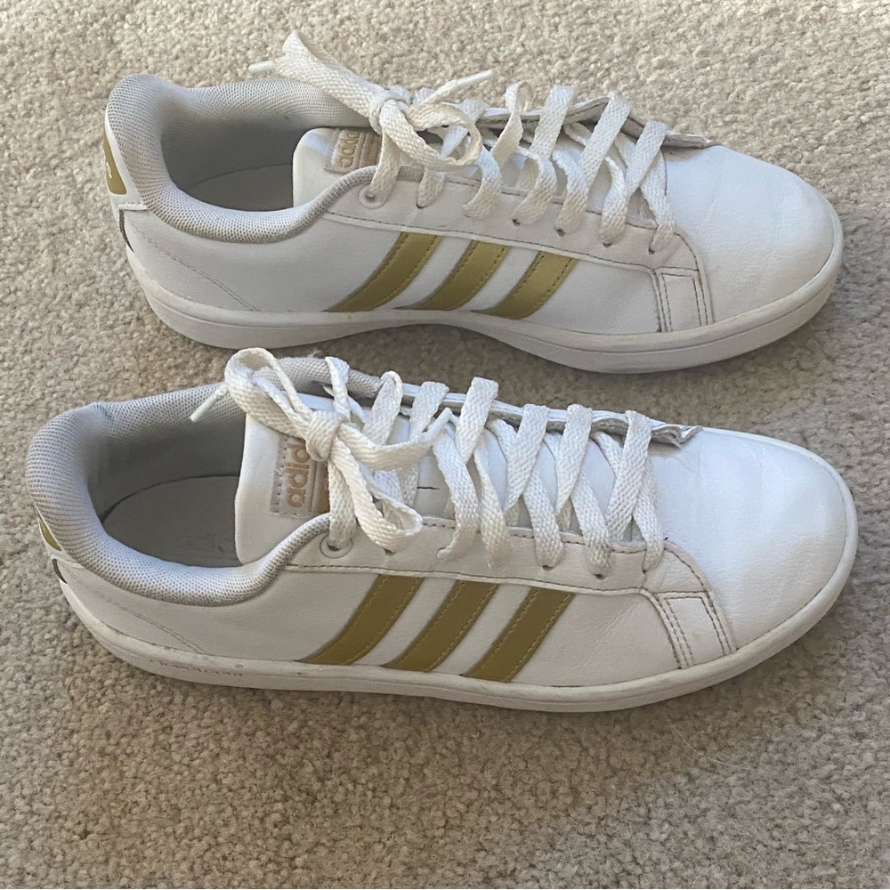 Adidas Grand Court Sneakers 7.5